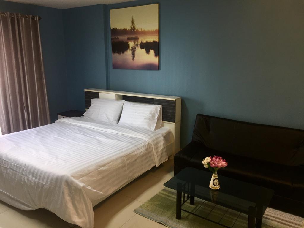 Br-Guesthouse Pattaya Exteriör bild